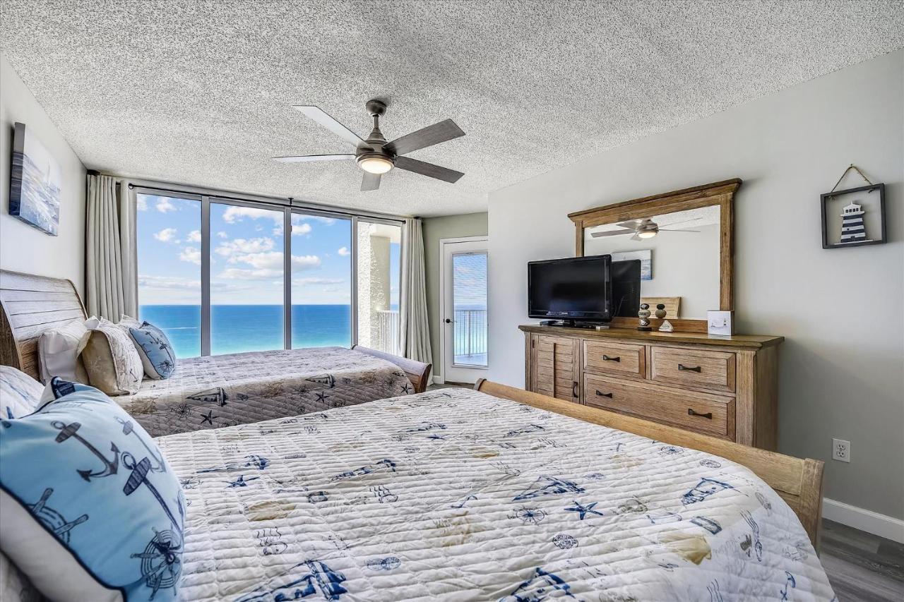 Long Tower 3, #1303 - Completely Renovated 2 Bedroom Sleeps 8, Apartment *