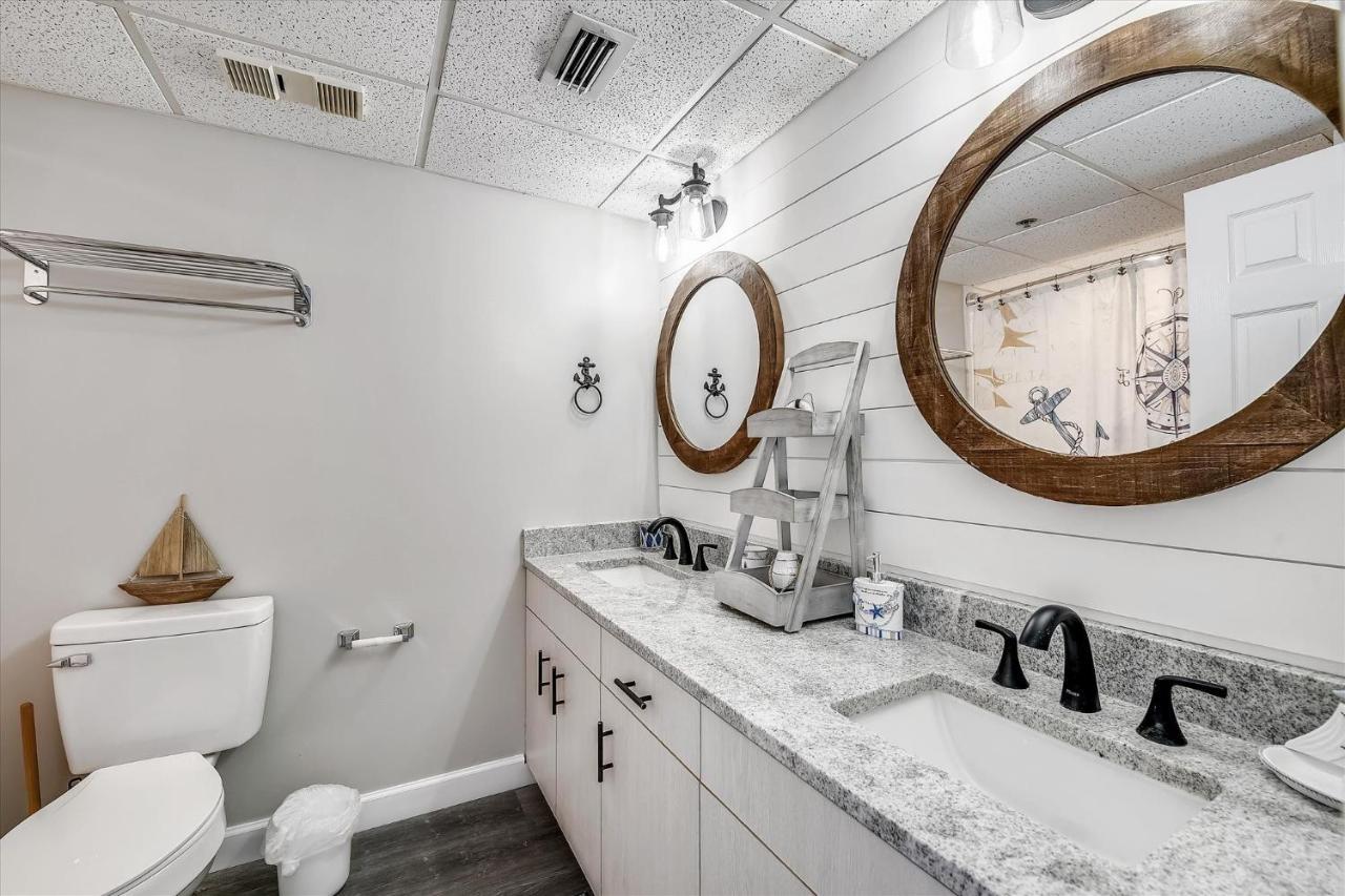 Long Tower 3, #1303 - Completely Renovated 2 Bedroom Sleeps 8,