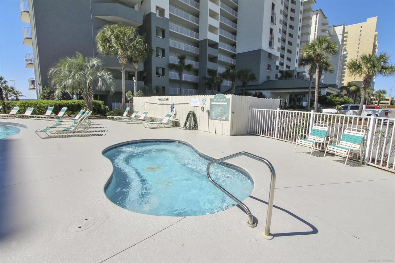 Long Tower 3, #1303 - Completely Renovated 2 Bedroom Sleeps 8, Apartment Panama City Beach